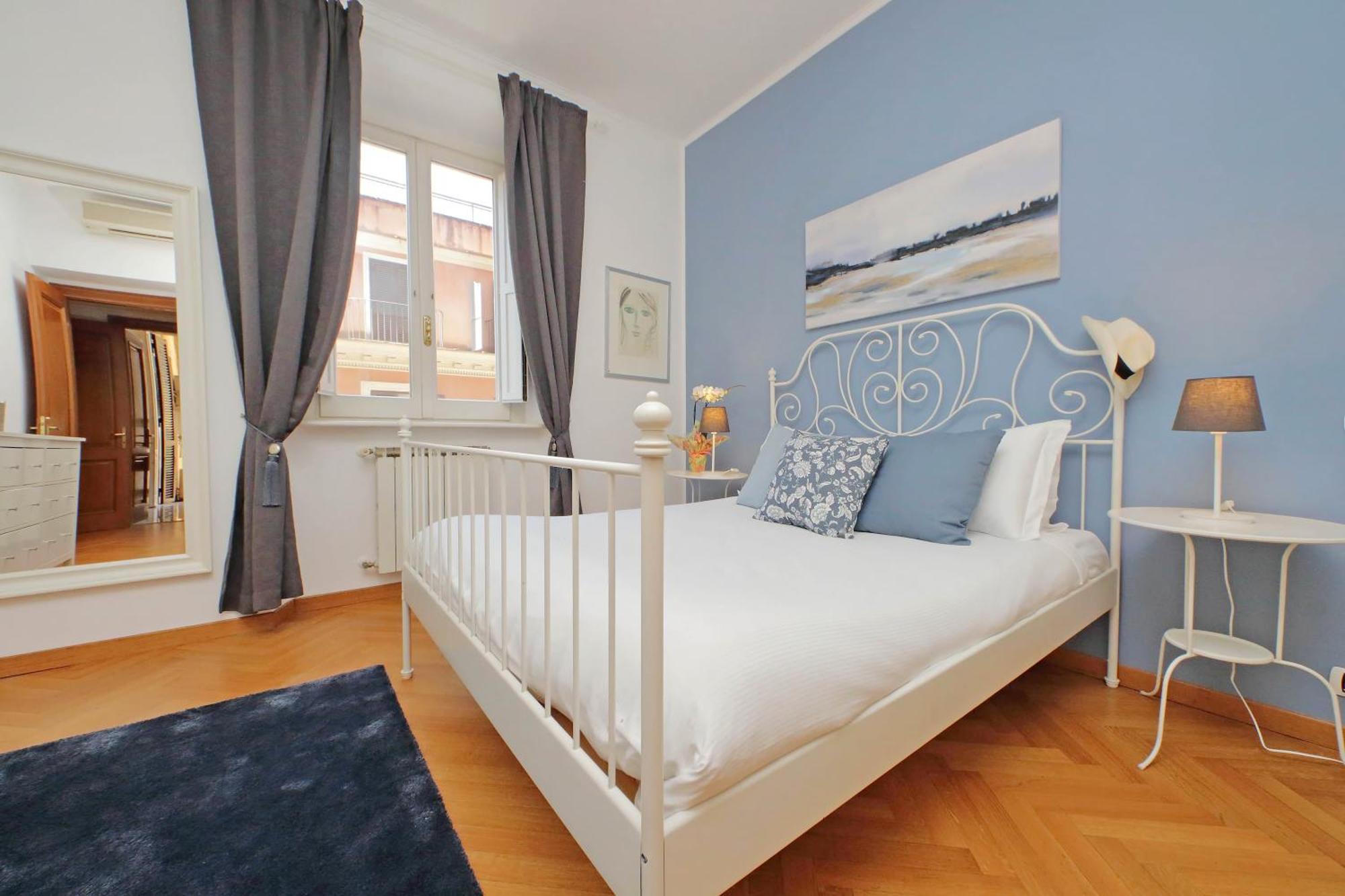 Ych-Comfortable 2 Bedrooms Flat Near Colosseum ローマ エクステリア 写真