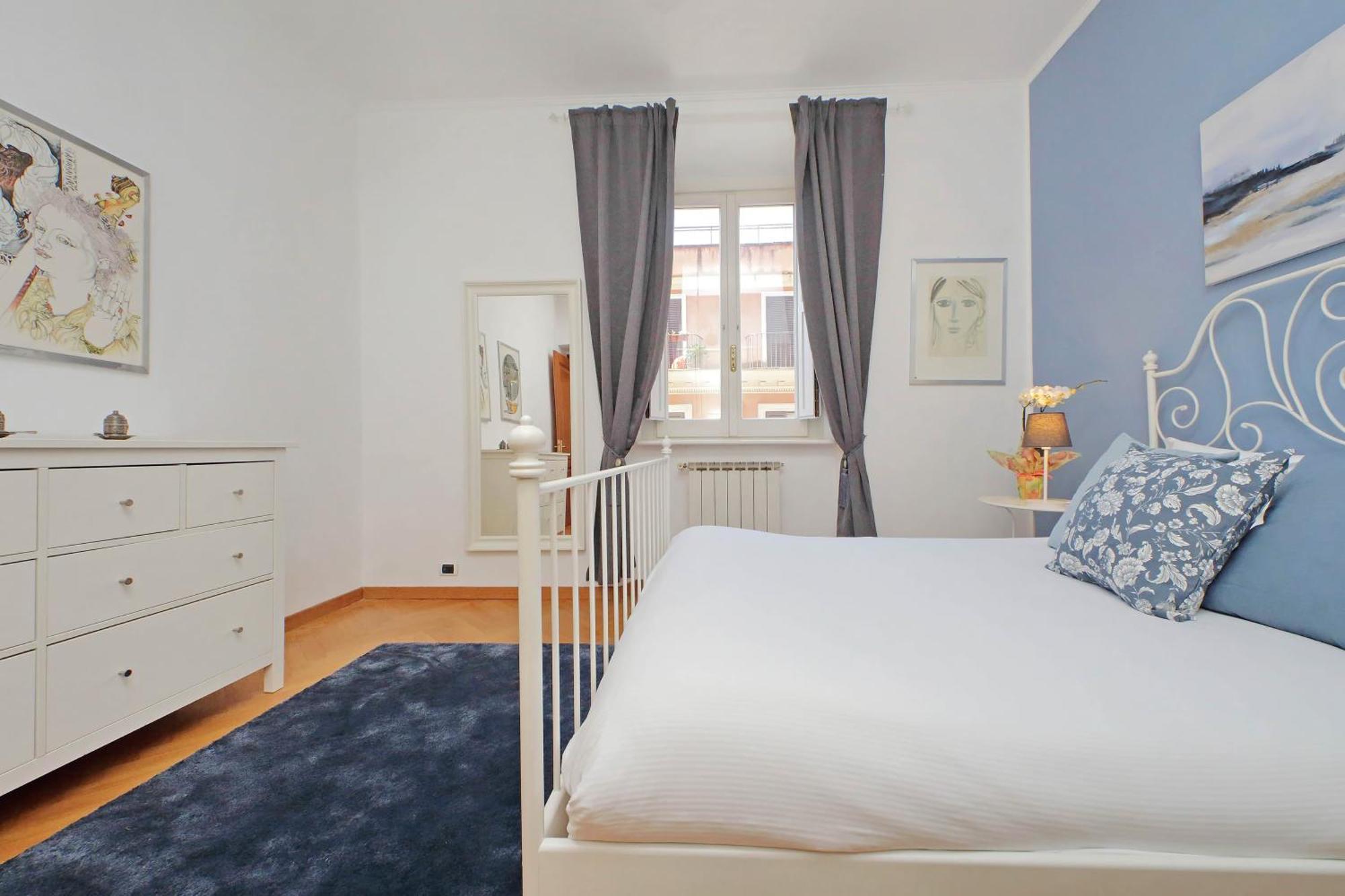 Ych-Comfortable 2 Bedrooms Flat Near Colosseum ローマ エクステリア 写真