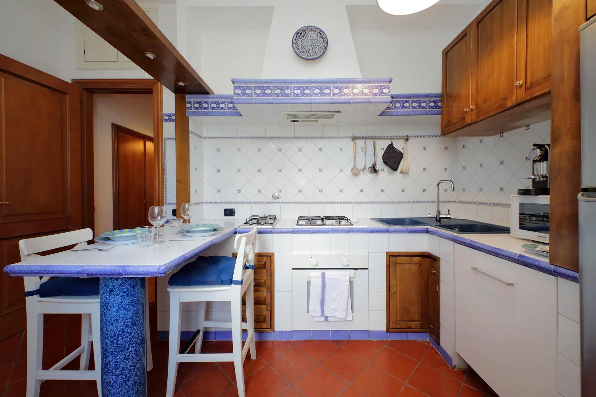 Ych-Comfortable 2 Bedrooms Flat Near Colosseum ローマ エクステリア 写真
