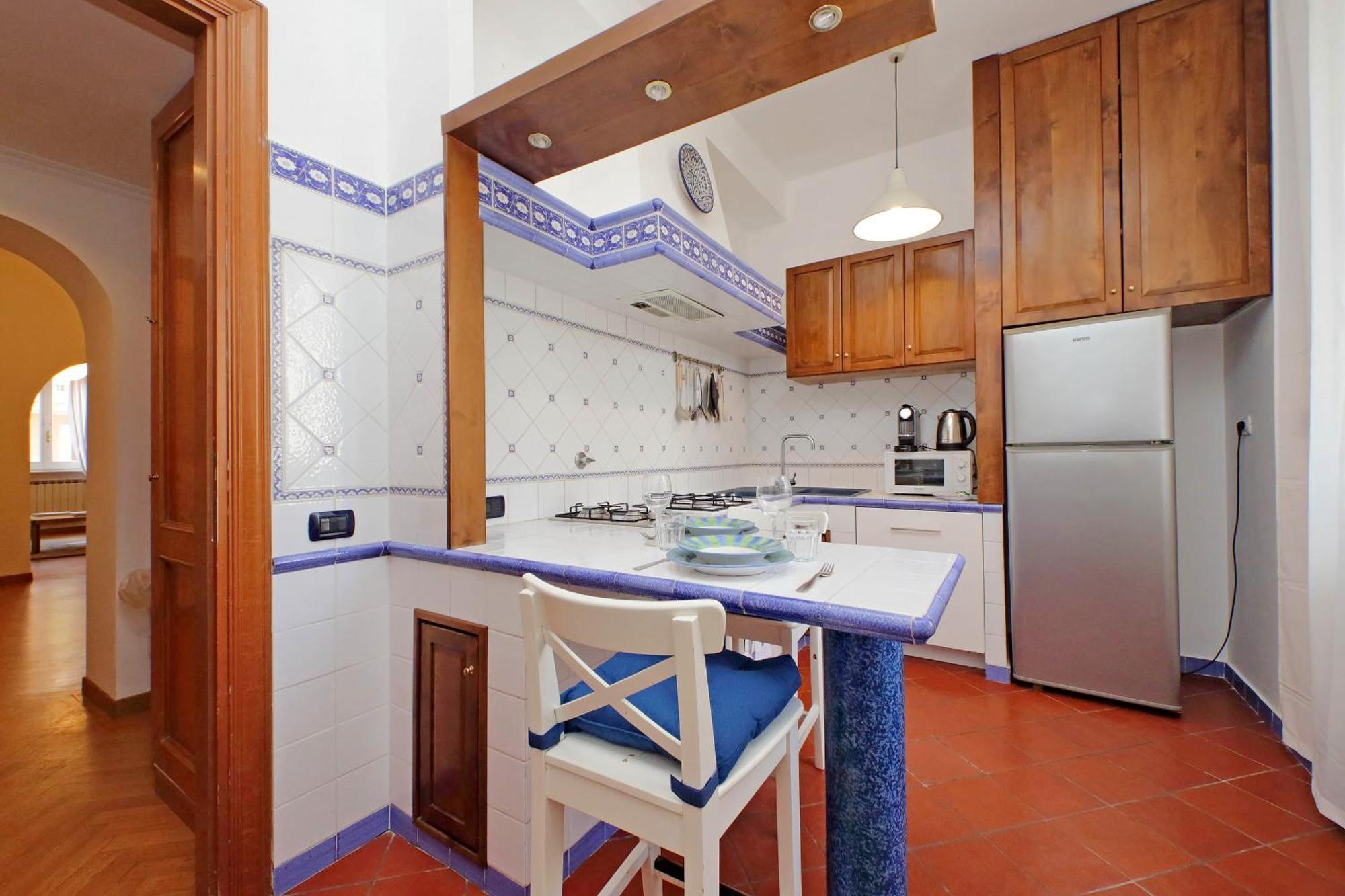 Ych-Comfortable 2 Bedrooms Flat Near Colosseum ローマ エクステリア 写真