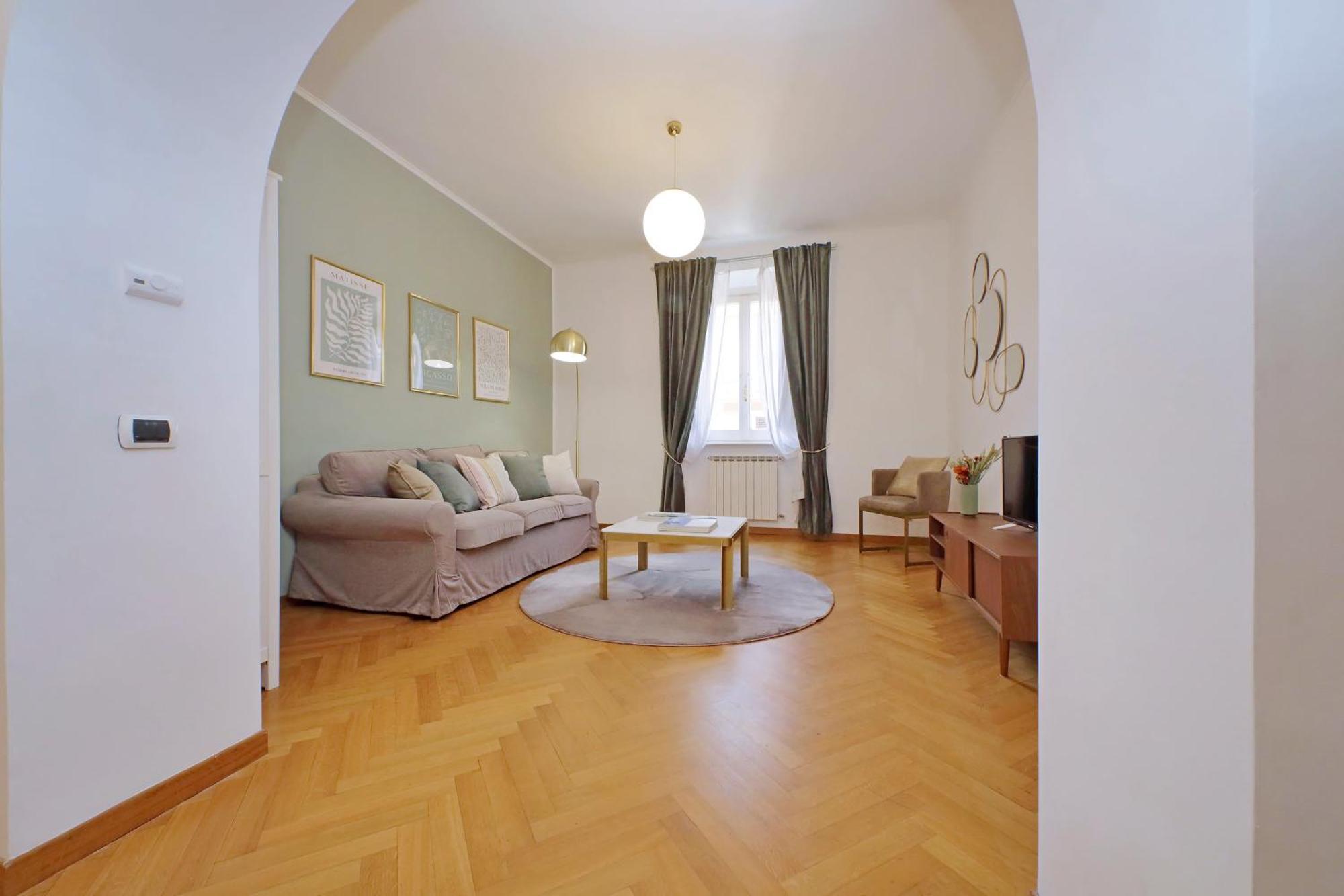 Ych-Comfortable 2 Bedrooms Flat Near Colosseum ローマ エクステリア 写真